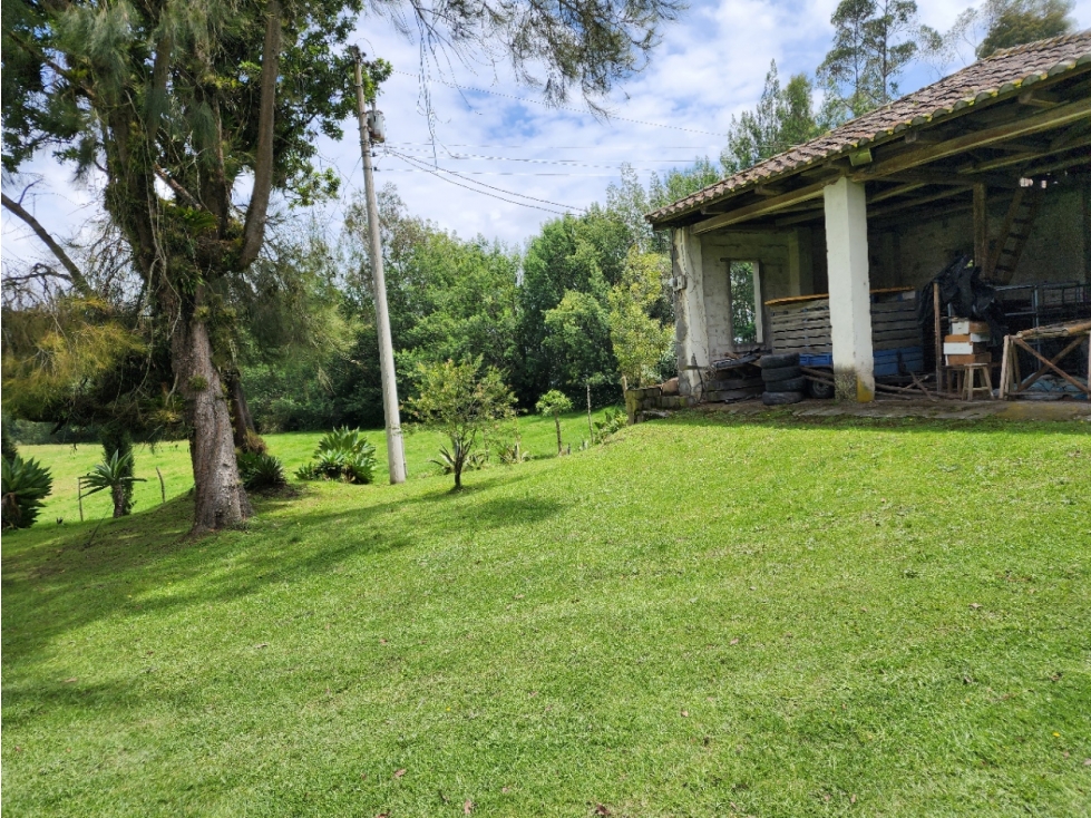 HACIENDA EN VENTA EN OTAVALO - 4