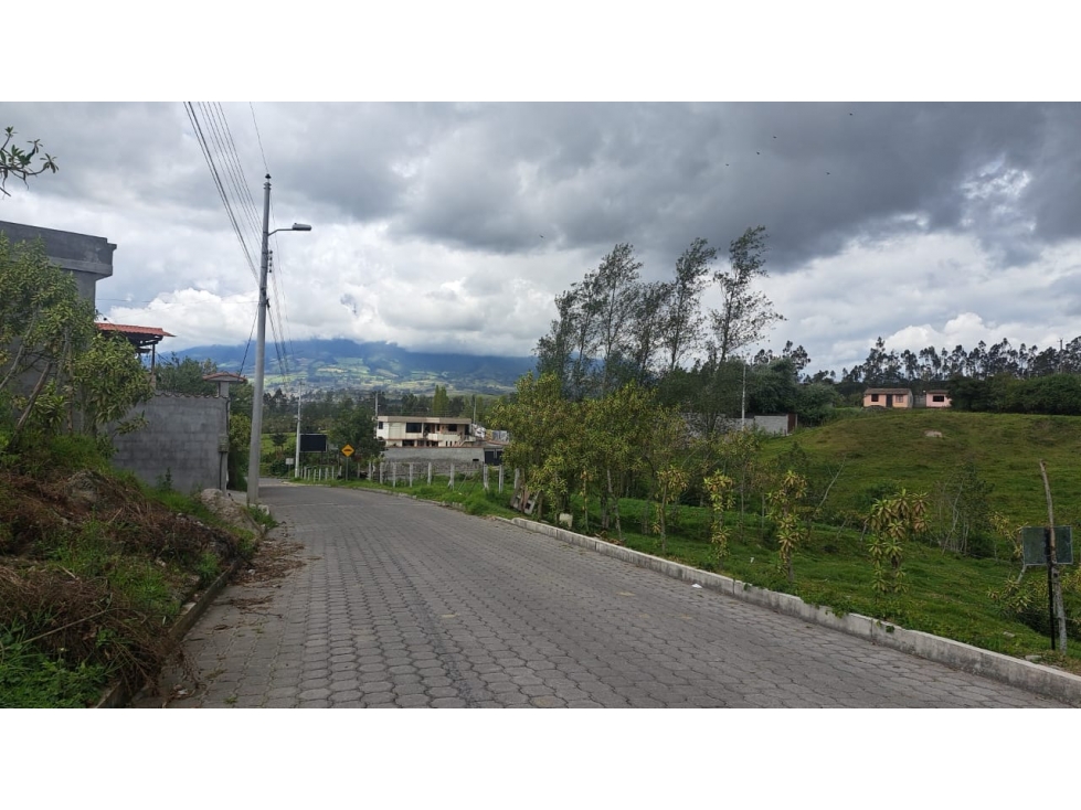 Se Vende Hermoso Lote en Quiroga - 2