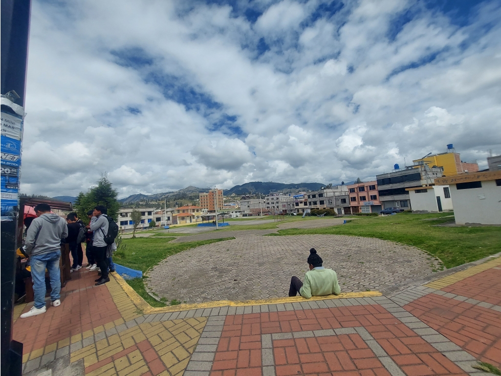 ¡Gran Oportunidad de Inversión EN RIOBAMBA! TERRENO DISPONIBLE - 2