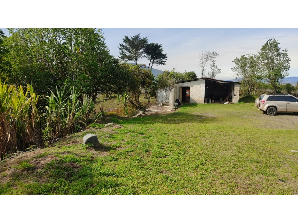 PROPIEDAD DE VENTA EN INTAG - 3