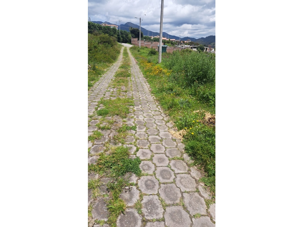 ¡TERRENOS EN VENTA EN OTAVALO! Colegio La Inmaculada - 3