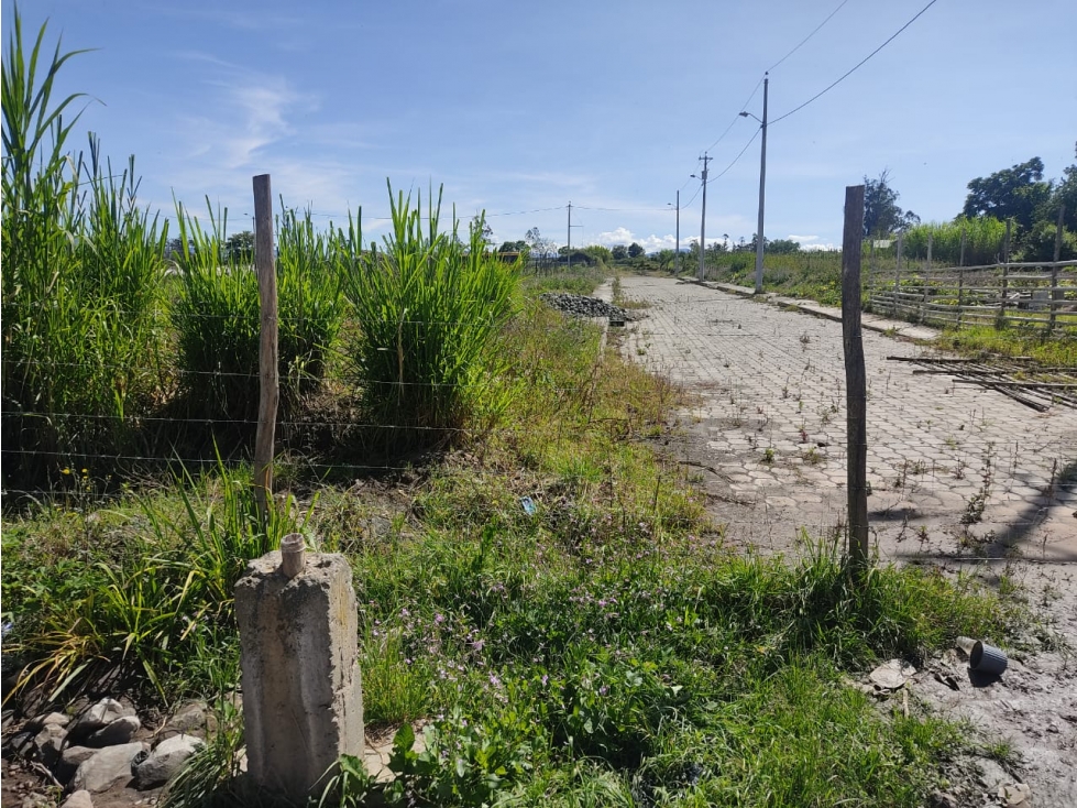 ATUNTAQUI Terrenos en Venta en Urbanización SAN JOSE - 3