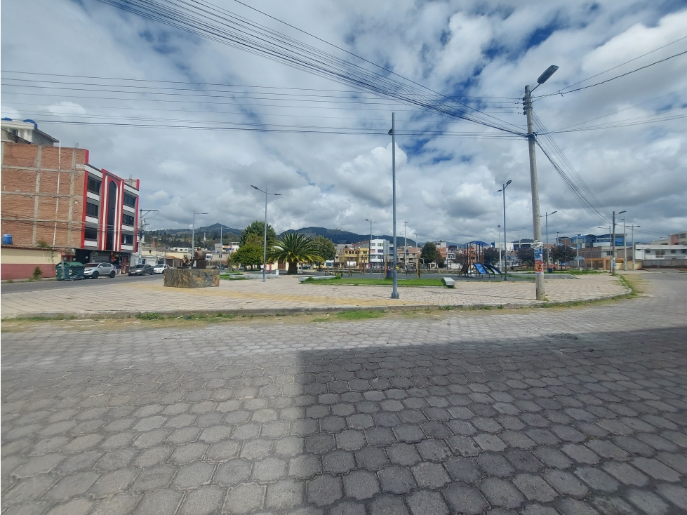 ¡Gran Oportunidad de Inversión EN RIOBAMBA! TERRENO DISPONIBLE - 4