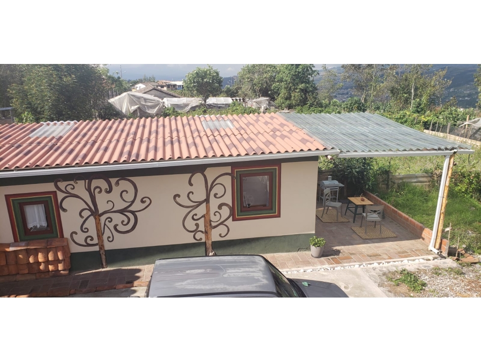 PROPIEDAD DE ENSUEÑO EN OTAVALO CON TINY HOUSE PARA HUÉSPEDES - 5