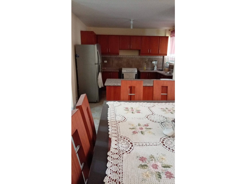 Se Vende Casa Seminueva - 3