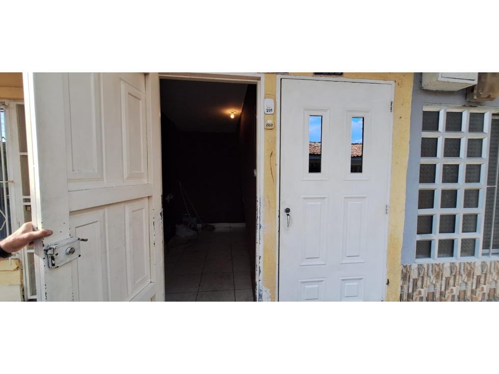 VENTA DE EDIFICIO DE APARTAMENTOS - BARRIO CONCORDIA, PALMIRA - 2