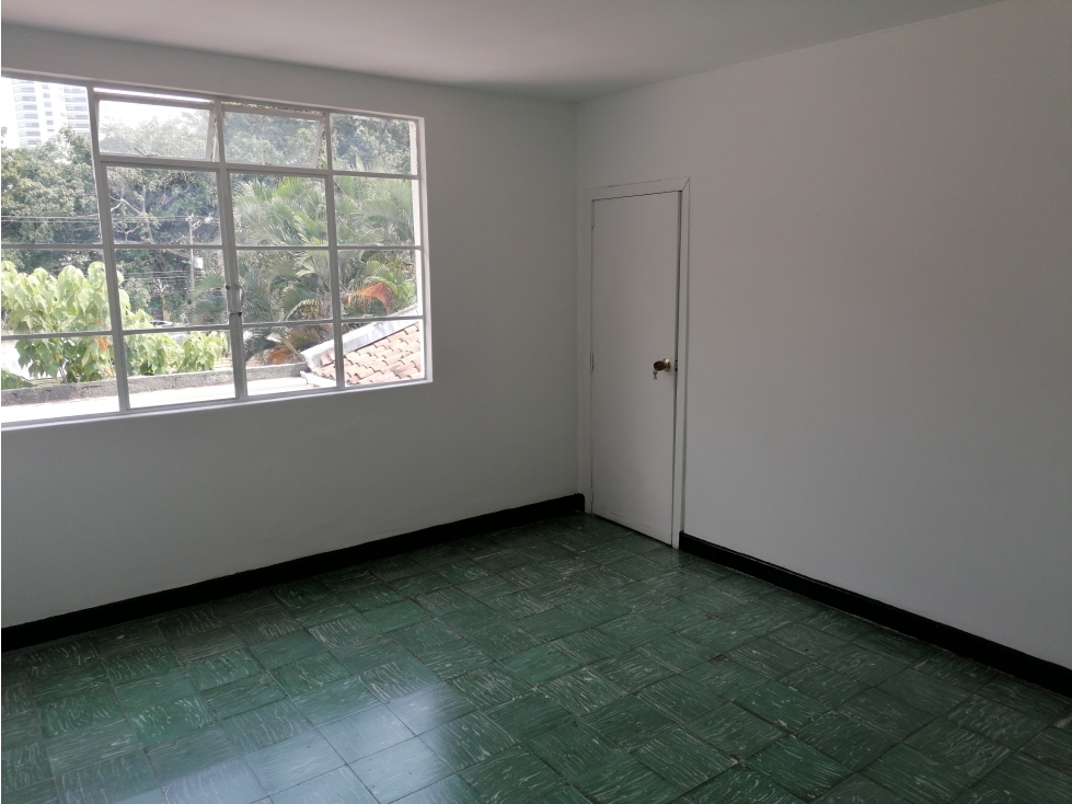 CASA EN ALQUILER , UBICACION ESTRATEGICA EN EL NORTE CERCA A CARVAJAL - 6