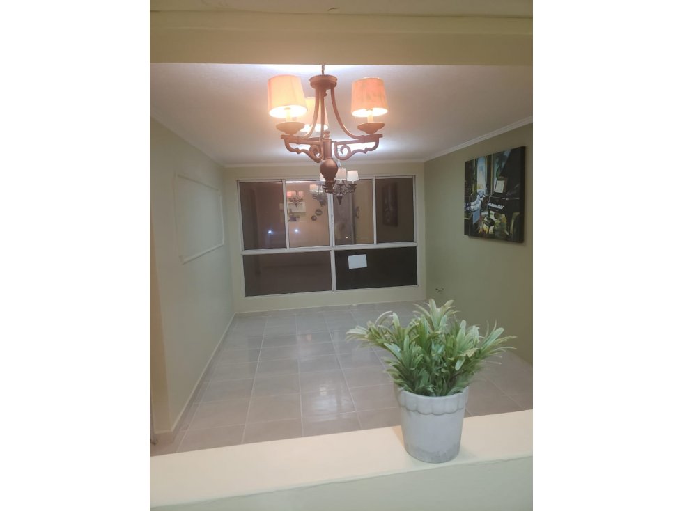 ALQUILER APARTAMENTO RIO ABAJO