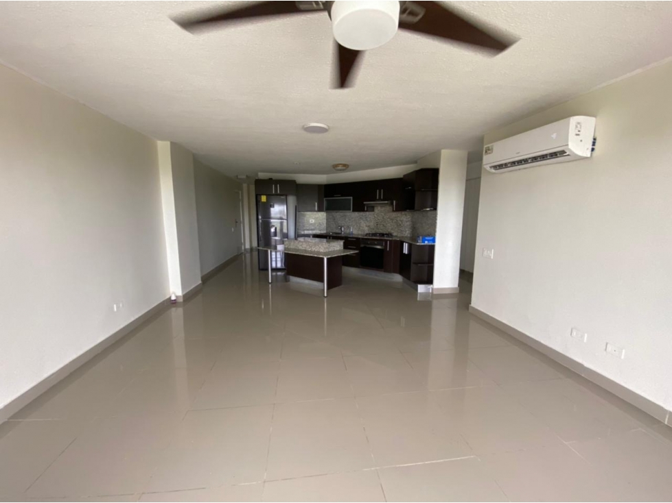 ALQUILER APARTAMENTO VIA CENTENARIO