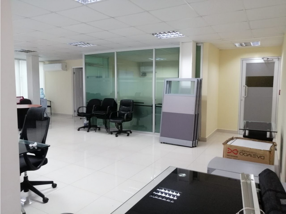 ALQUILER OFICINA EL CANGREJO — foto 5