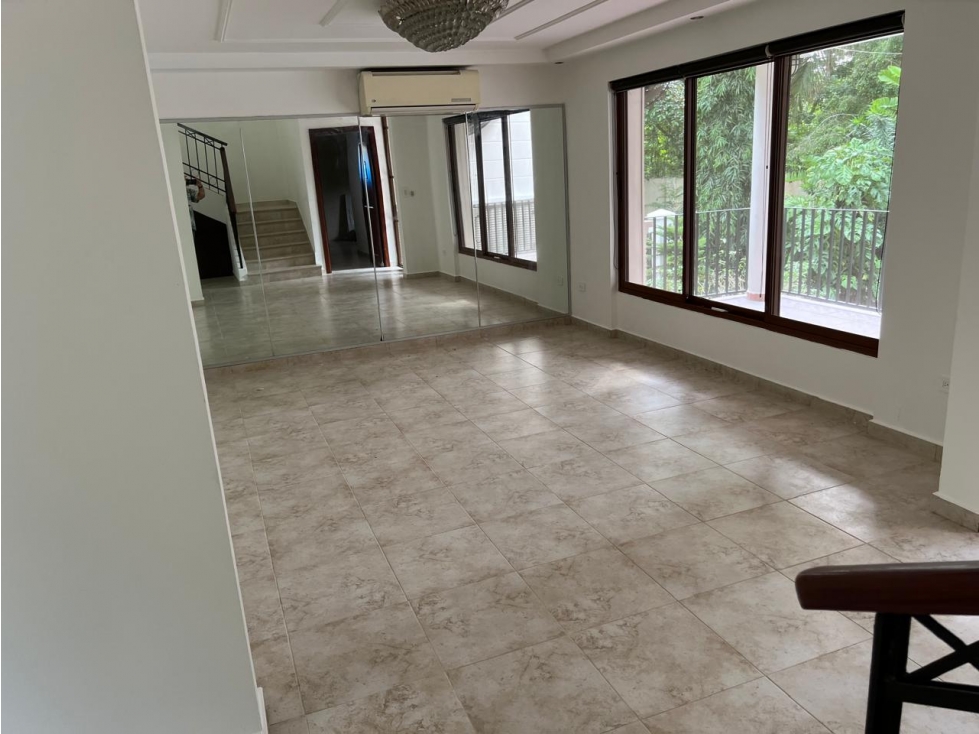 VENTA CASA LINEA BLANCA ANCON