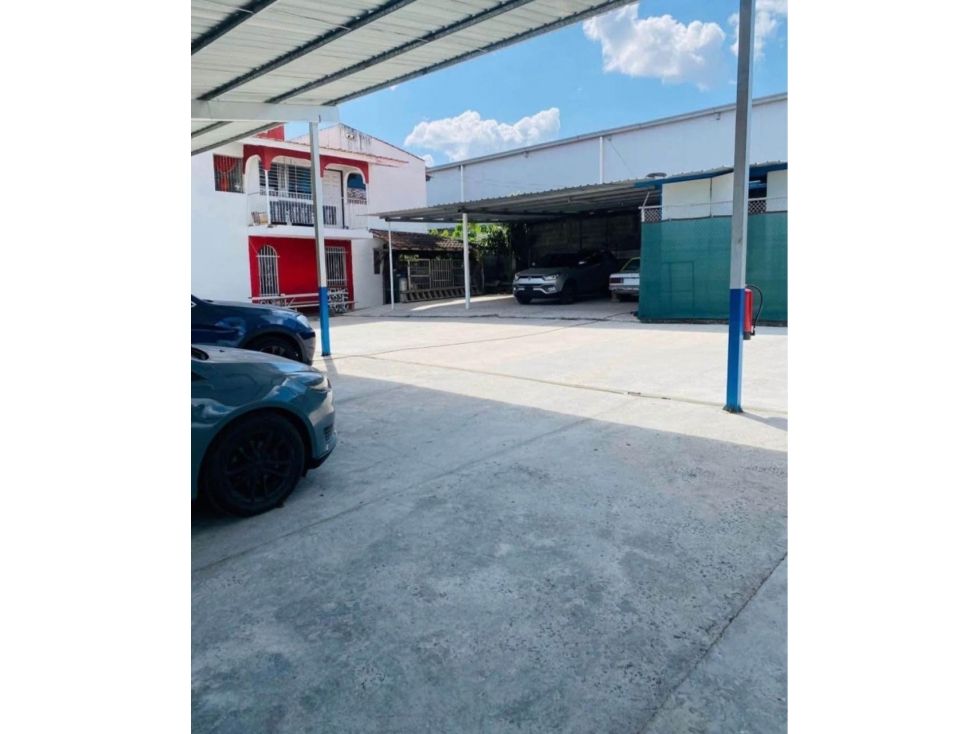 ALQUILER GALERA CON CASA LLANO BONITO — foto 2