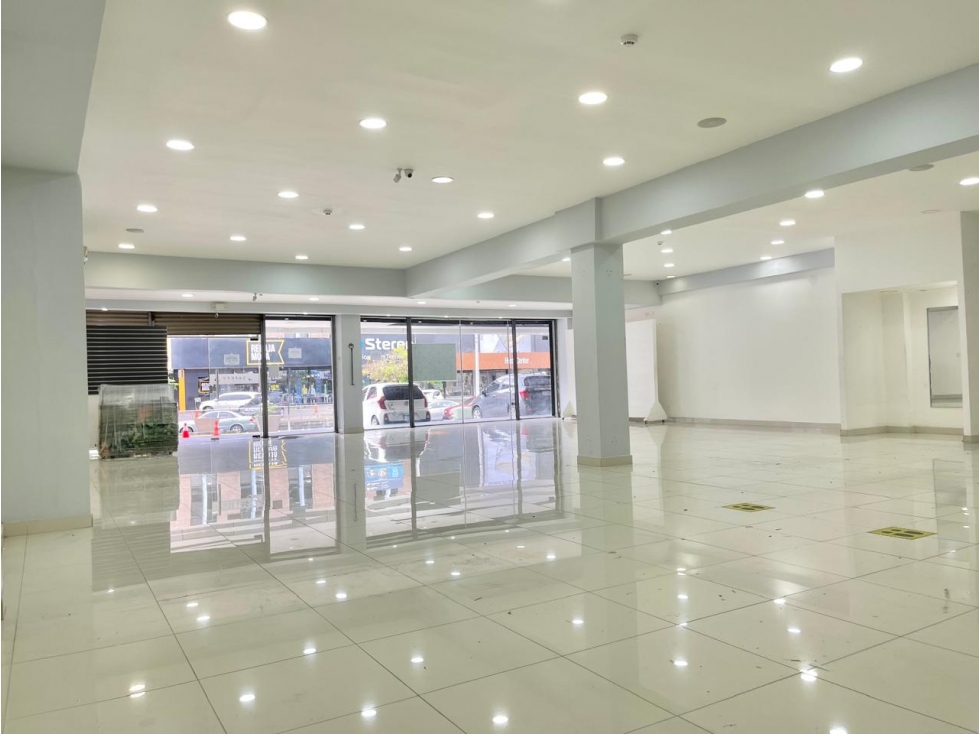 ALQUILER LOCAL COMERCIAL VIA ESPAÑA