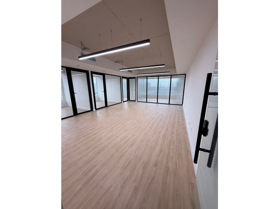 ALQUILER OFICINA OBARRIO