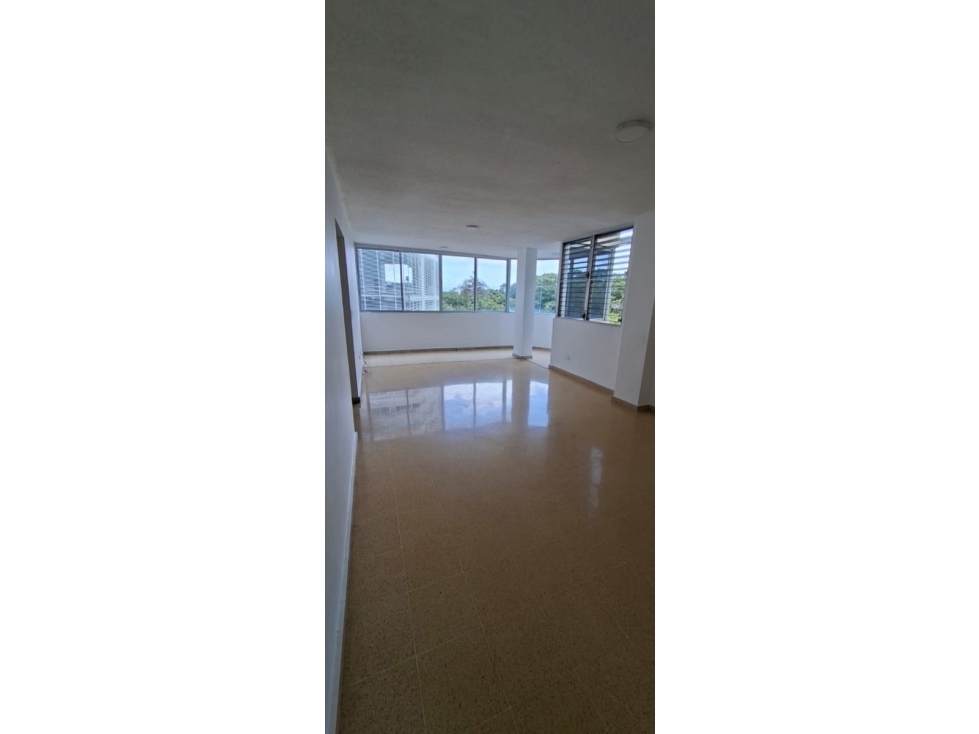 ALQUILER APARTAMENTO VIA PORRAS LINEA BLANCA