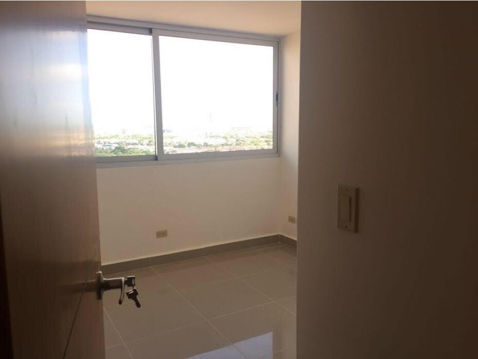 ALQUILER APARTAMENTO AMOBLADO VÍA CINCUENTENARIO - 2