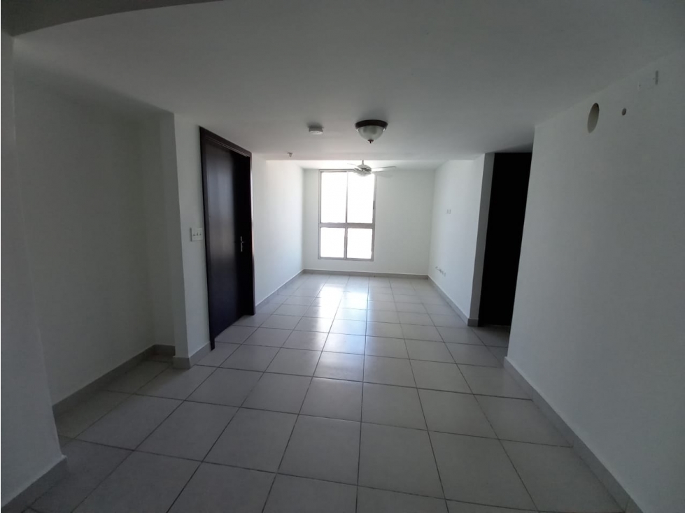 ALQUILER APARTAMENTO VIA ESPAÑA - 1