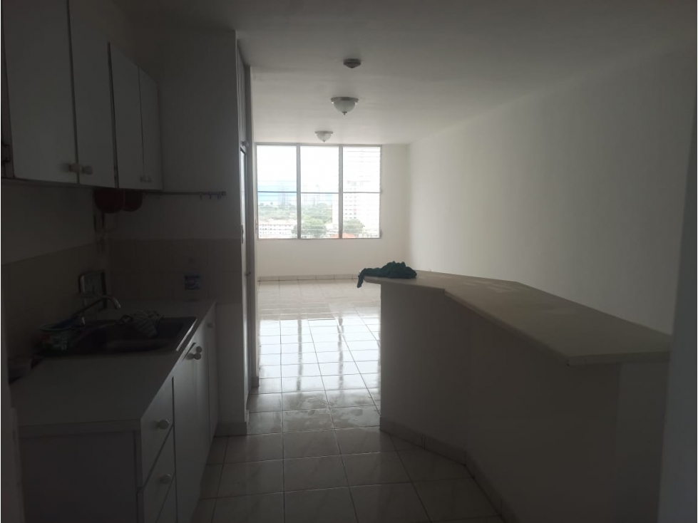 ALQUILER APARTAMENTO 12 DE OCTUBRE