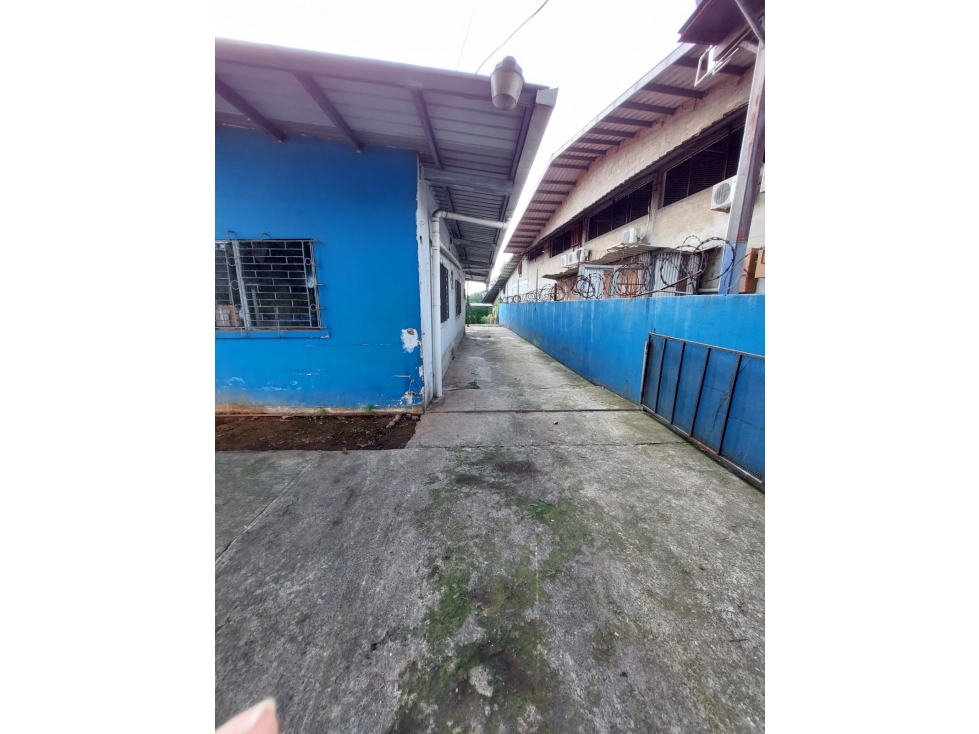 ALQUILER CASA COMERCIAL — foto 2