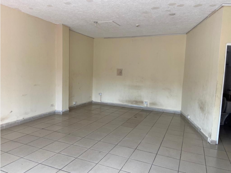 ALQUILER LOCAL COMERCIAL BETANIA