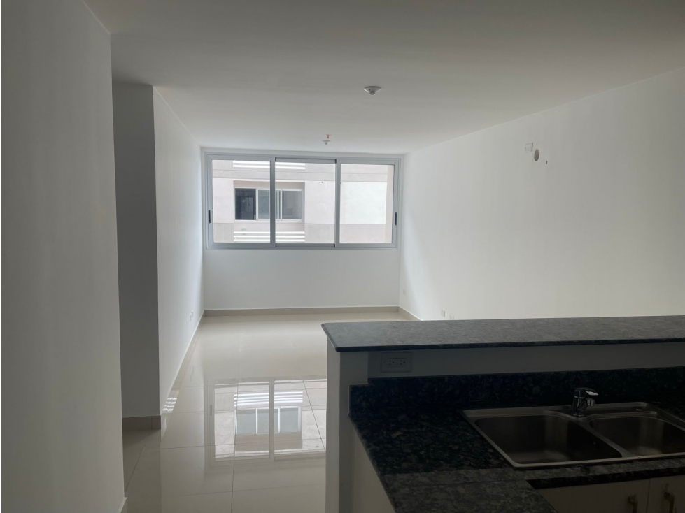 ALQUILER APARTAMENTO CALIDONIA