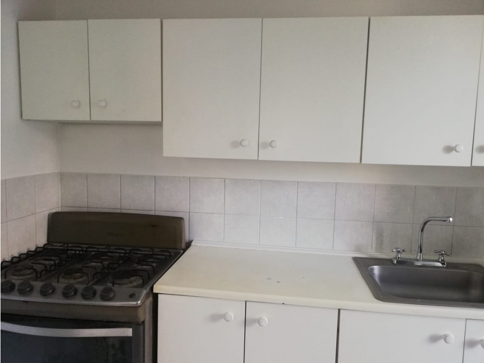 ALQUILER APARTAMENTO SAN FRANCISCO — foto 2