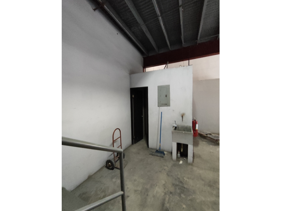ALQUILER GALERA JUAN DIAZ — foto 5