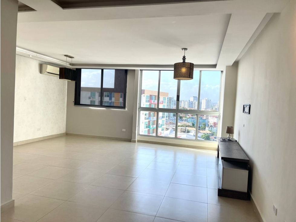 ALQUILER APARTAMENTO LINEA BLANCA VIA ESPAÑA