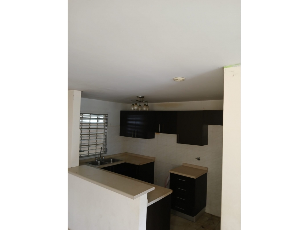 VENTA CASA RUFINA ALFARO