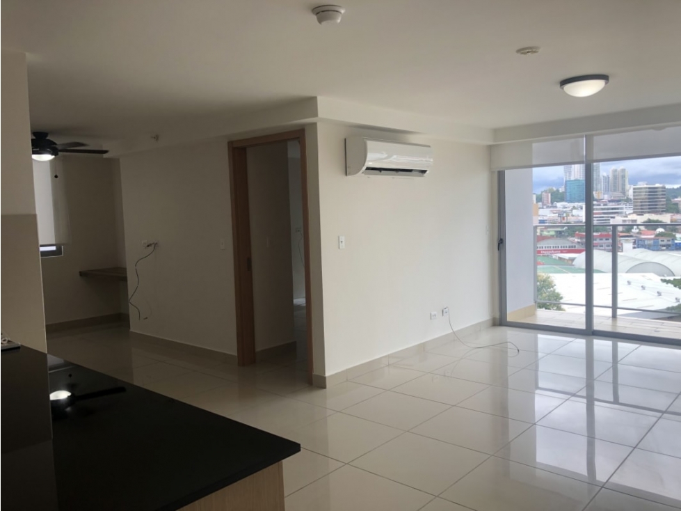 ALQUILER APARTAMENTO CARRASQUILLA