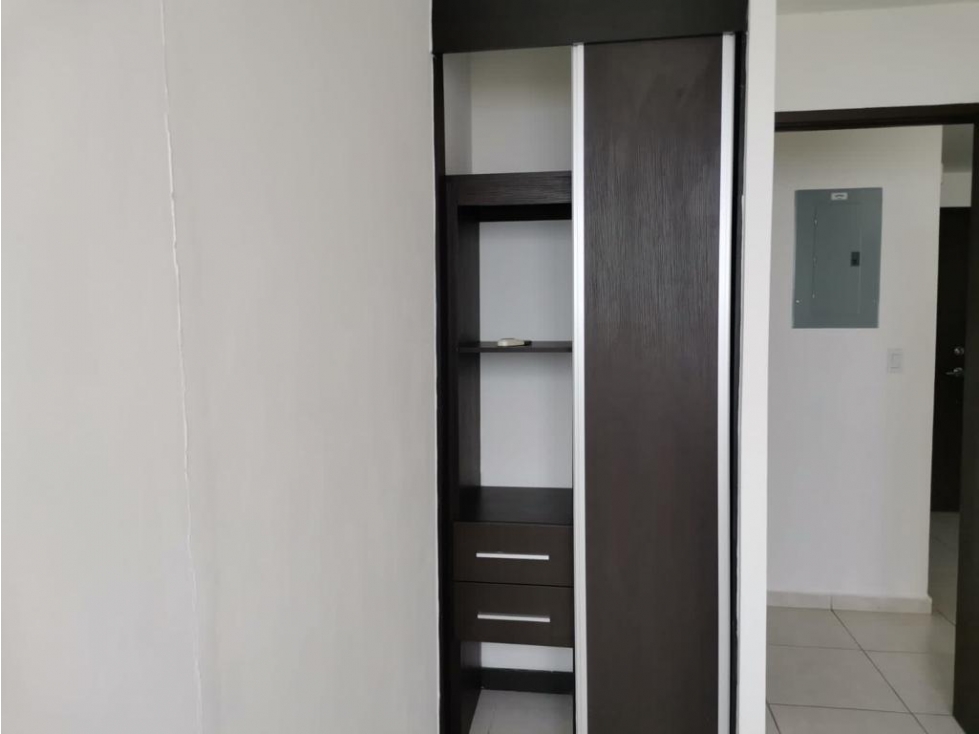 ALQUILER APARTAMENTO AVENIDA BALBOA — foto 5