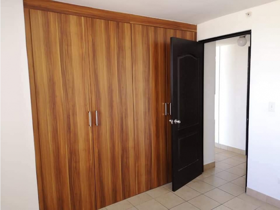 ALQUILER APARTAMENTO PARQUE LEFEVRE — foto 4