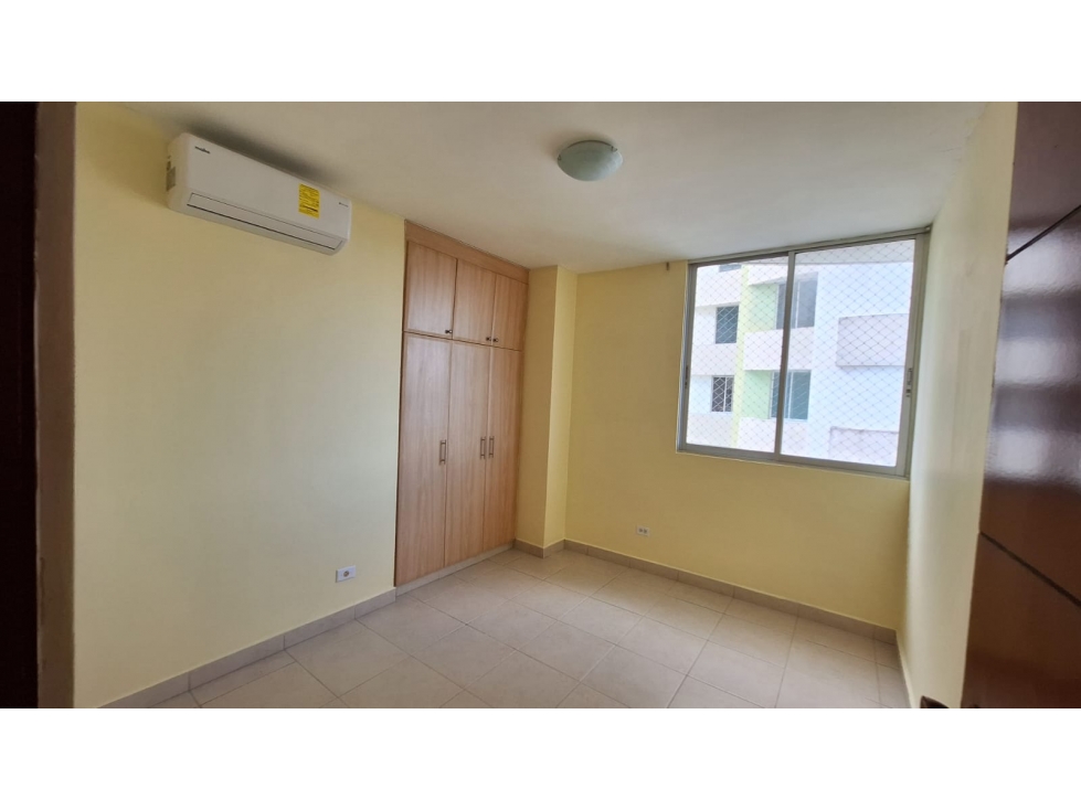 ALQUILER APARTAMENTO CONDADO DEL REY — foto 4