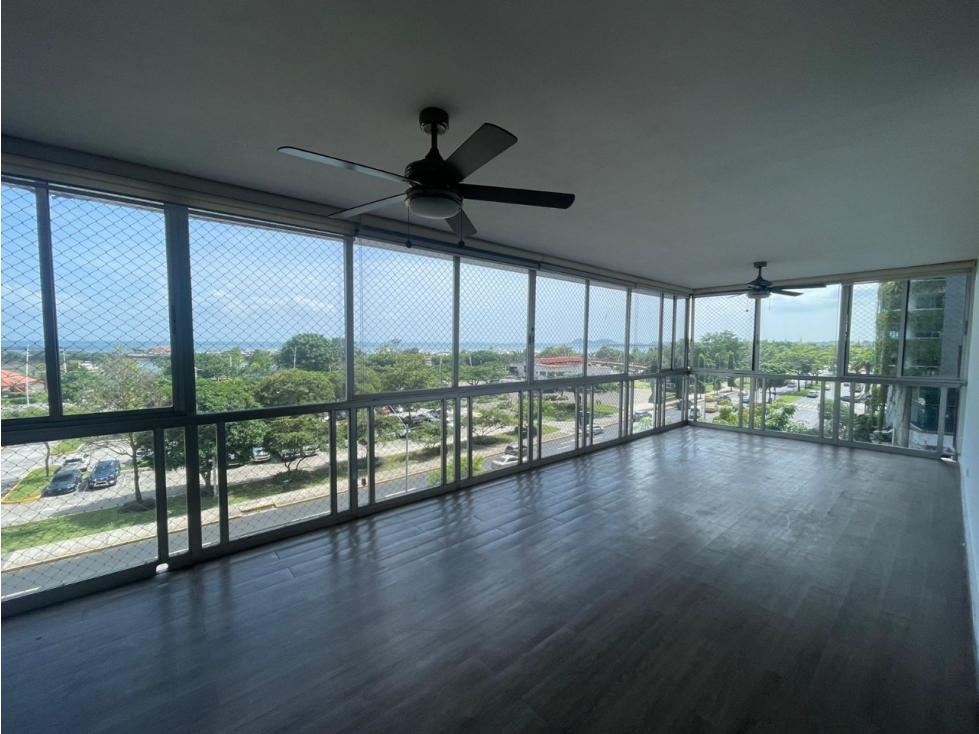 ALQUILER APARTAMENTO AVENIDA BALBOA LINEA BLANCA