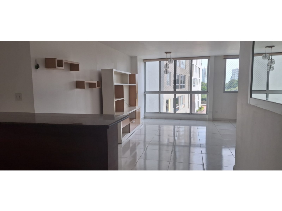 ALQUILER APARTAMENTO CARRASQUILLA — foto 3