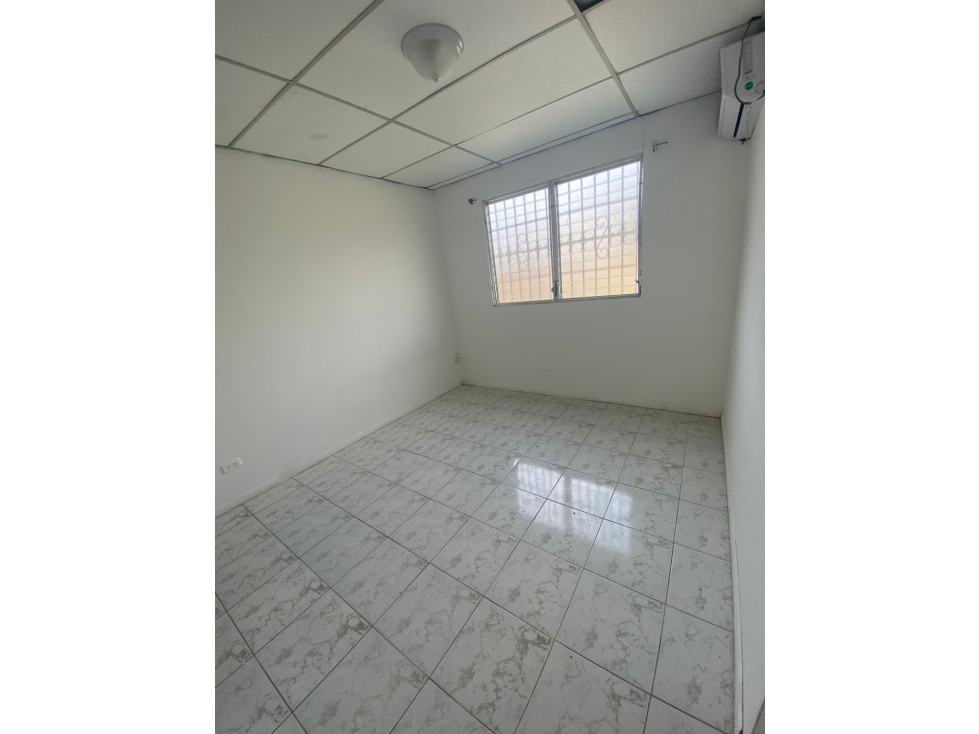 ALQUILER CASA COLINAS DEL GOLF — foto 4