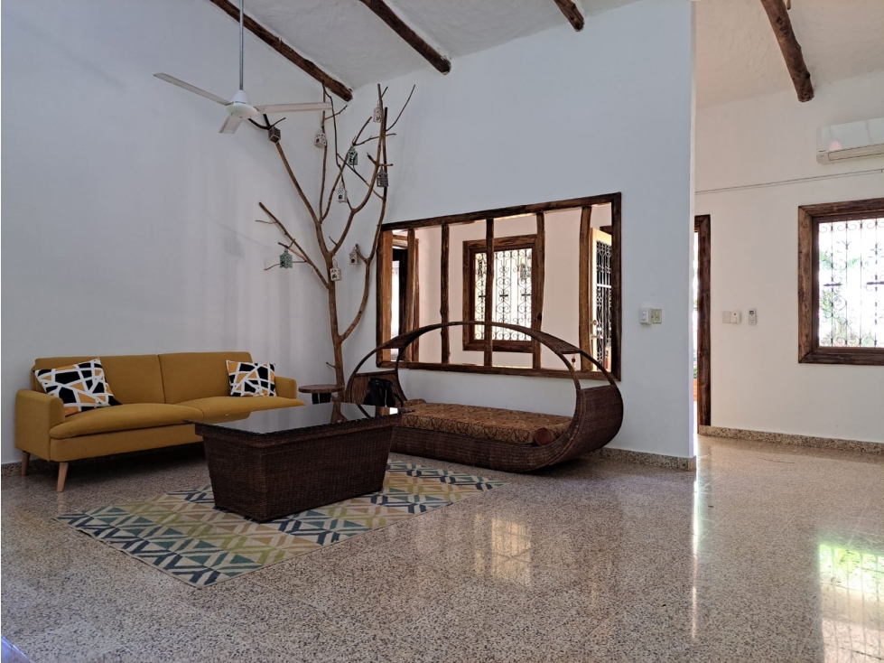 VENTA CASA AMOBLADA CHAPALA