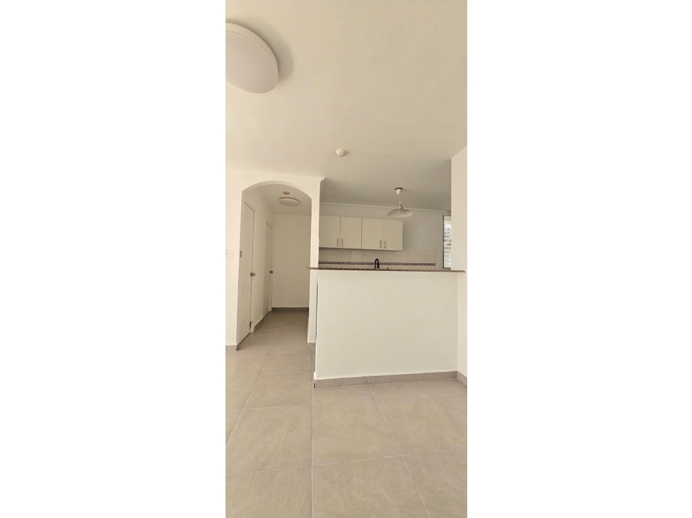 ALQUILER APARTAMENTO RIO ABAJO — foto 3
