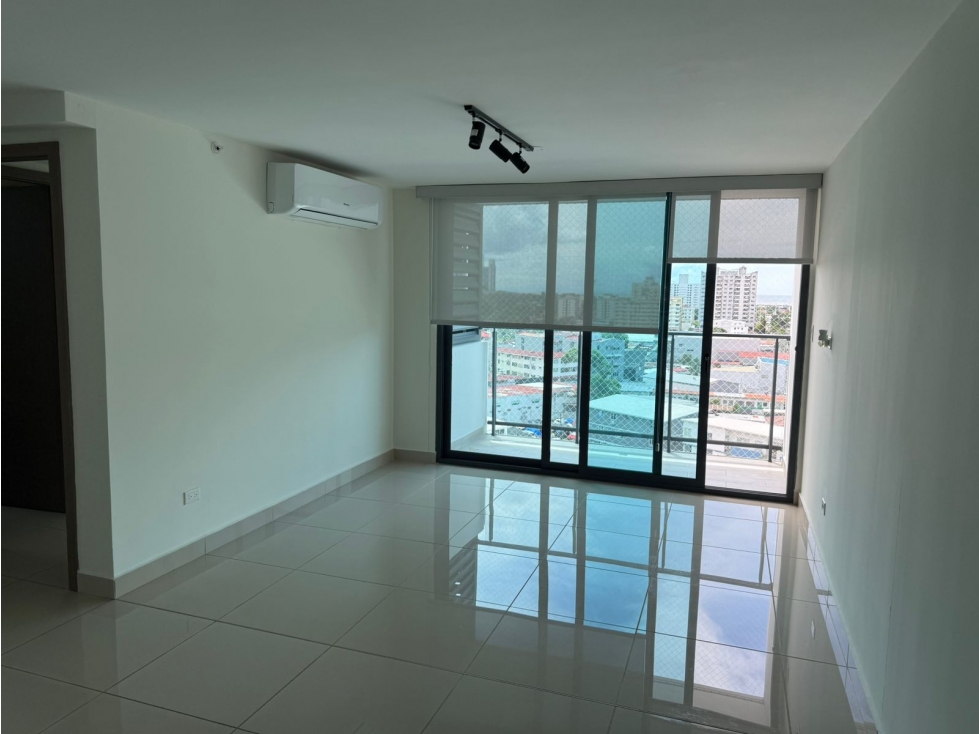 ALQUILER APARTAMENTO PARQUE LEFEVRE CON LINEA BLANCA — foto 3