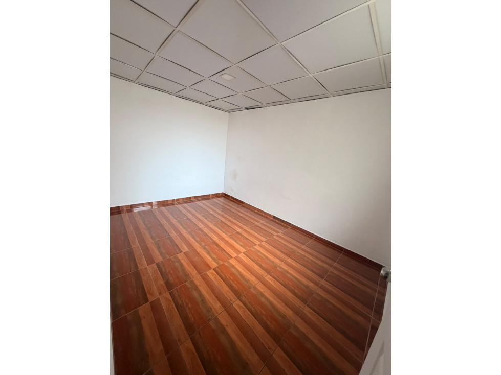 ALQUILER CASA DON BOSCO — foto 5