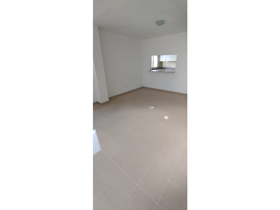 ALQUILER APARTAMENTO VIA PORRAS LINEA BLANCA — foto 2