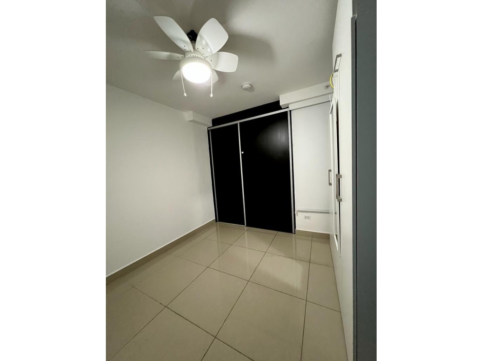 ALQUILER APARTAMENTO AMOBLADO CARRASQUILLA — foto 5