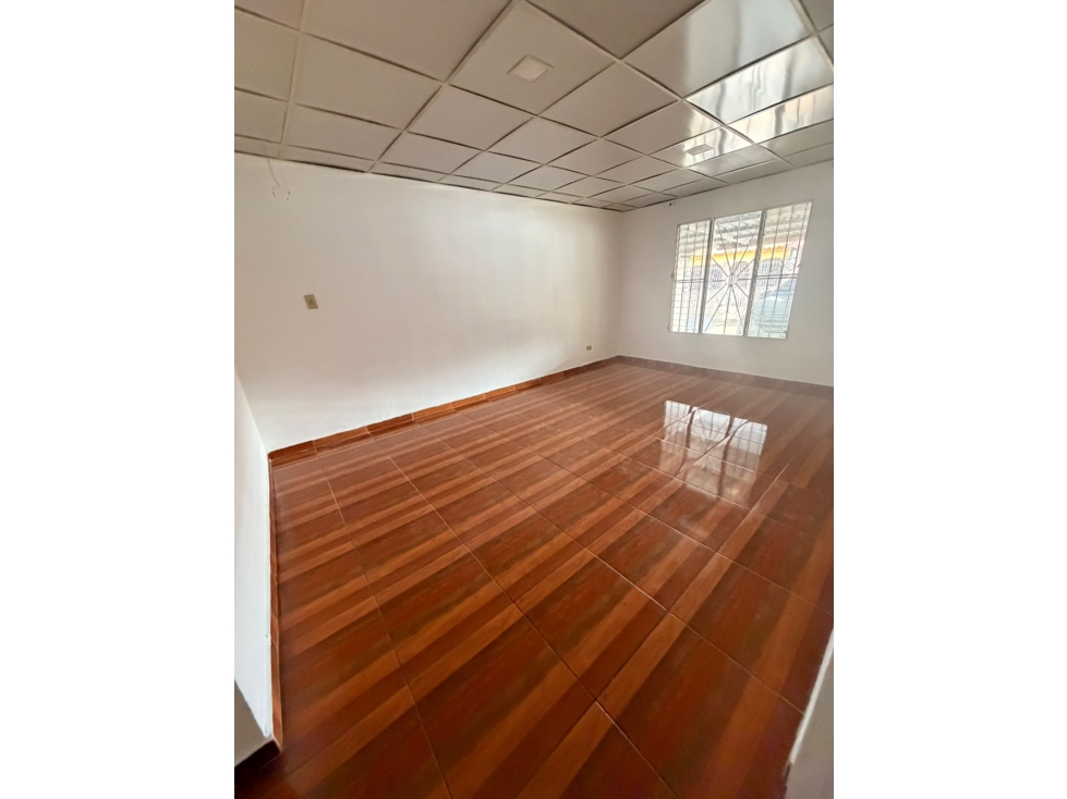 ALQUILER CASA DON BOSCO — foto 6