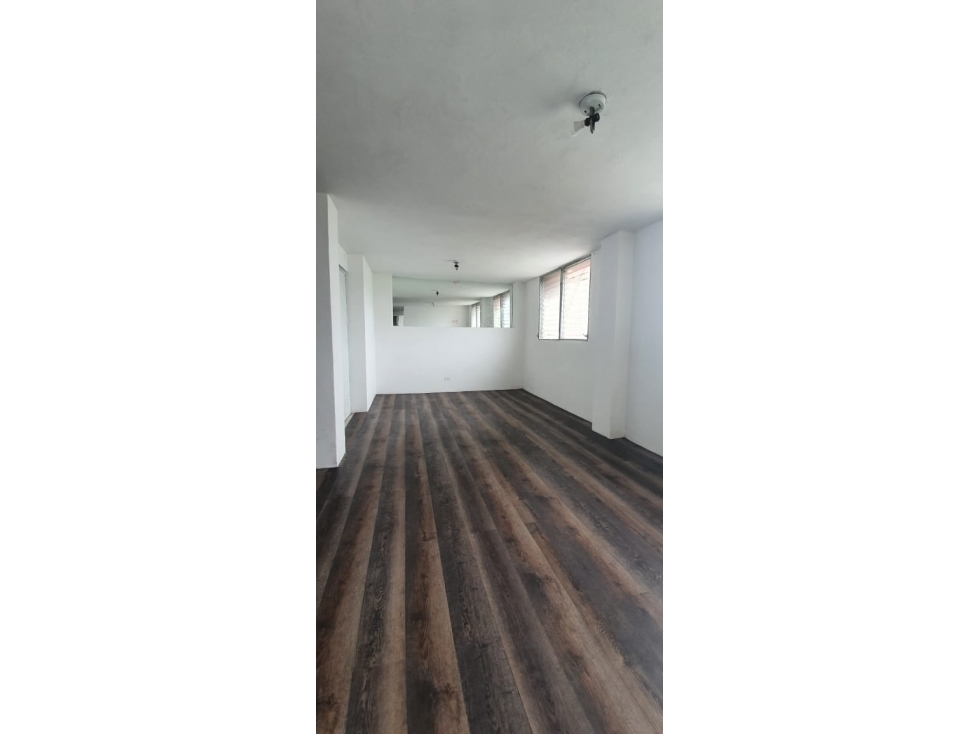 ALQUILO APARTAMENTO 12 DE OCTUBRE