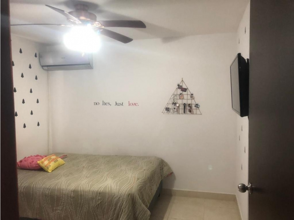 ALQUILO APARTAMENTO TRANSISTMICA - 2