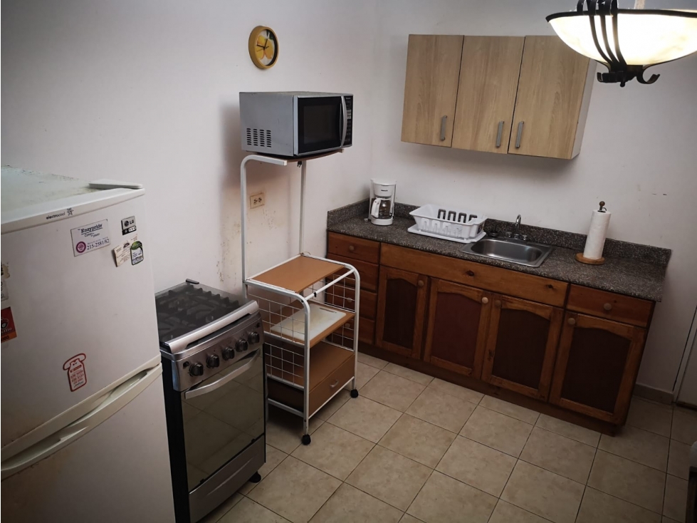 ALQUILER APARTAMENTO CLAYTON — foto 2