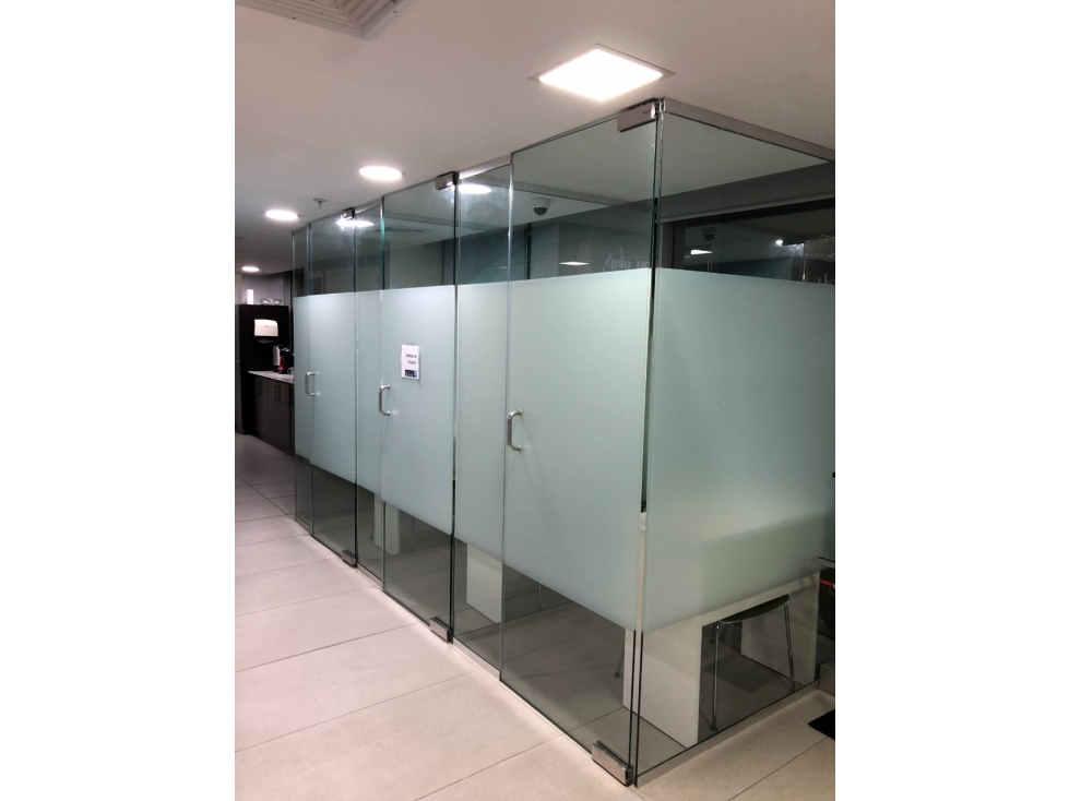 ALQUILER OFICINA AMOBLADA OBARRIO — foto 6
