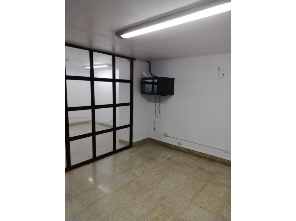 ALQUILER OFICINA VIA GRECIA — foto 5