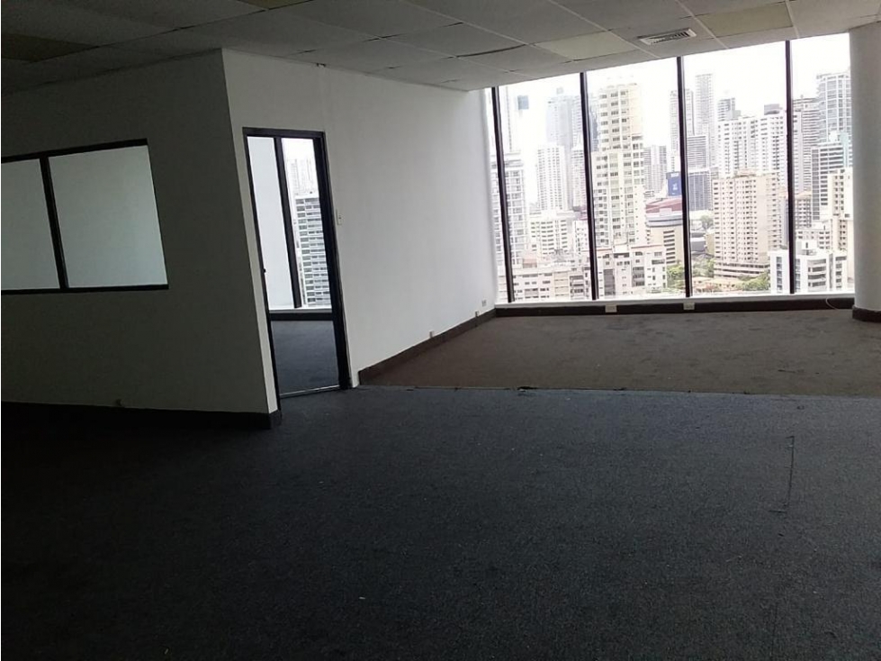 ALQUILER OFICINA CALLE 50 — foto 2