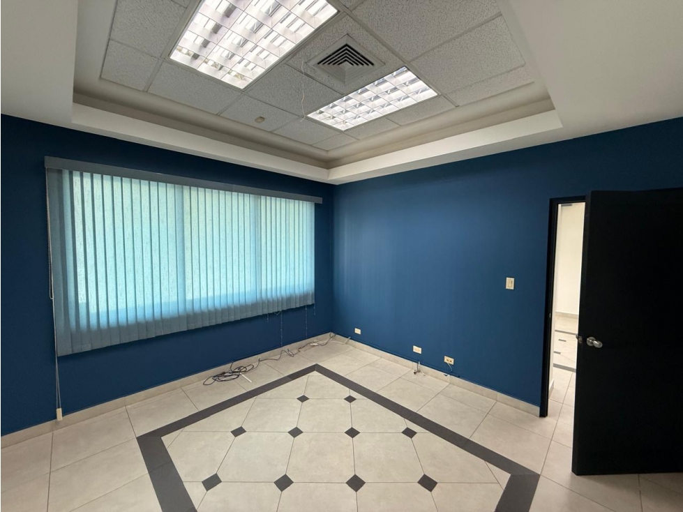 ALQUILER OFICINA EL CARMEN — foto 2
